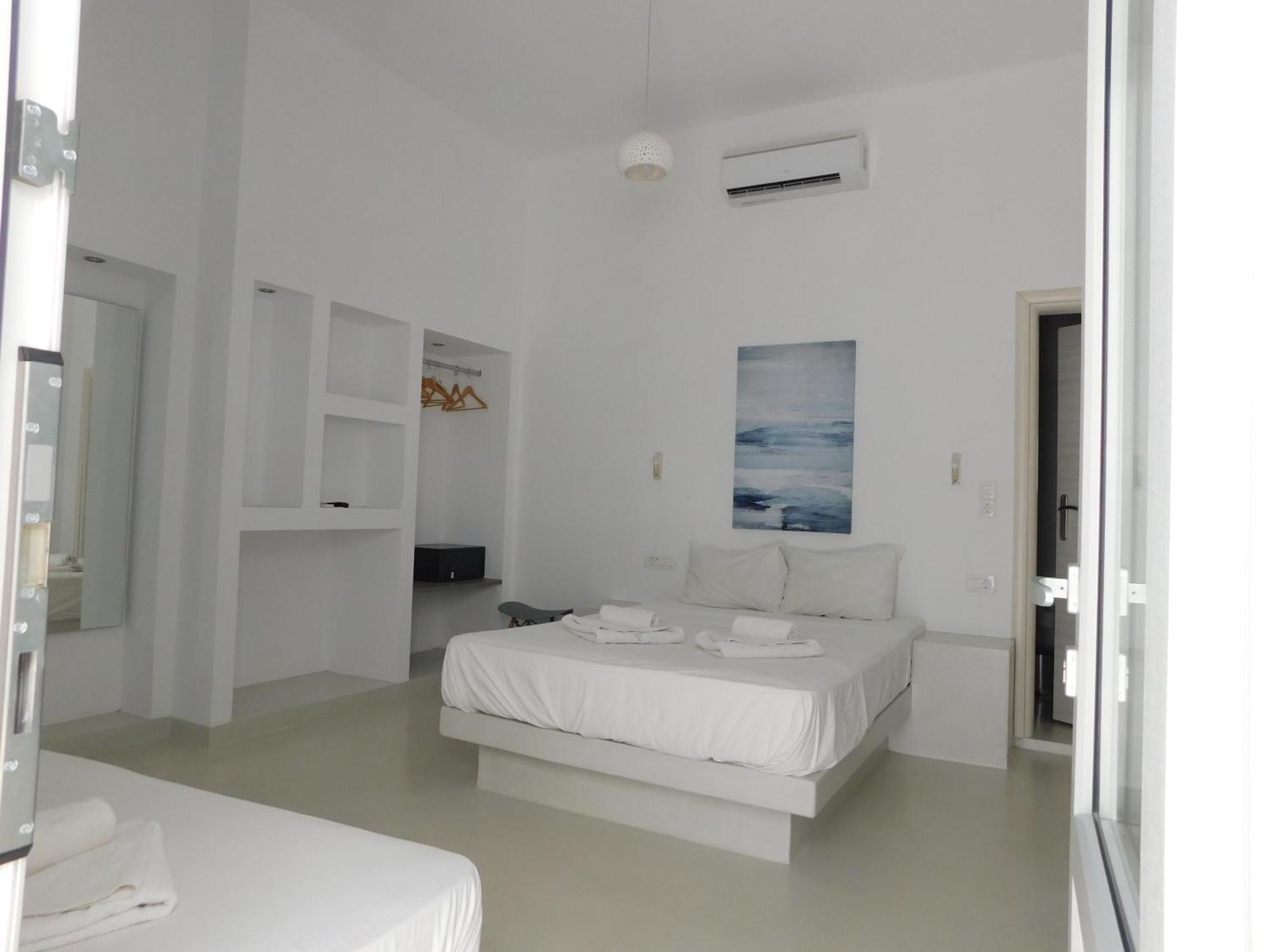 Fira Unique Rooms Exterior foto