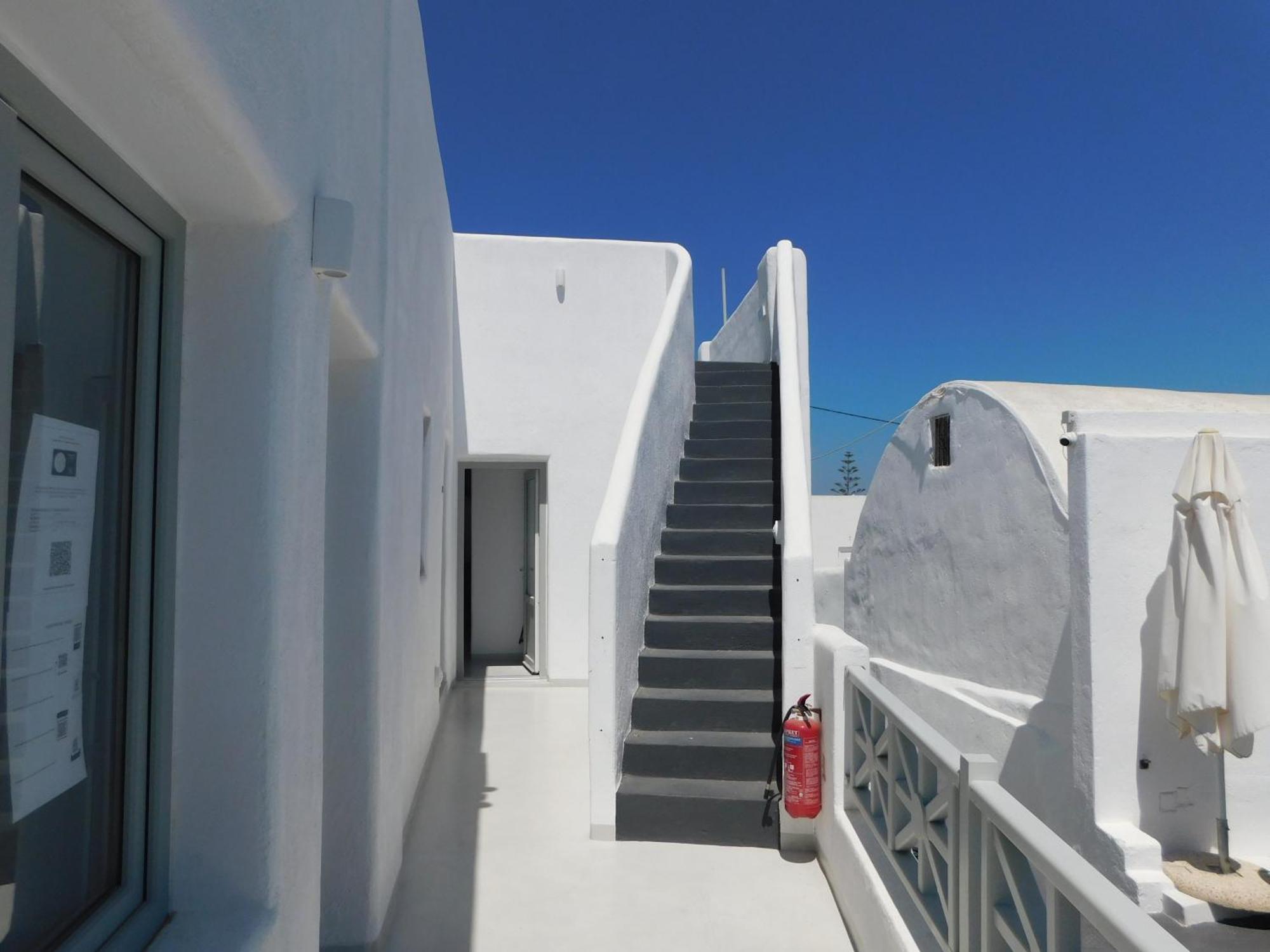 Fira Unique Rooms Exterior foto